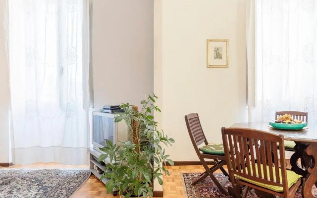 Flower'S Market Apartment - Charme Homes