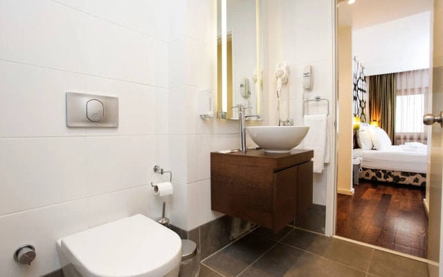 Nish Istanbul Suites & Hotel