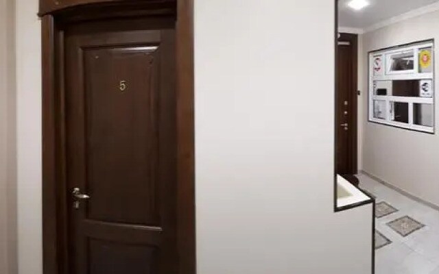 День и ночь на Профсоюзной
