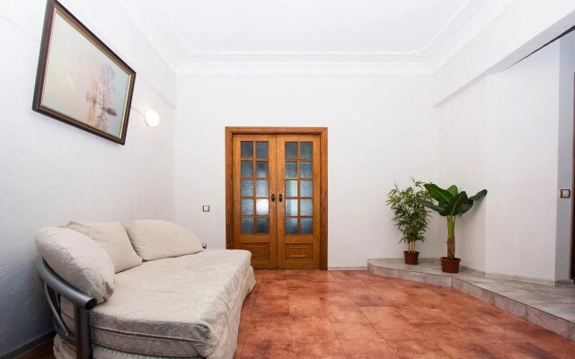 ApartLux Люкс на Белорусской