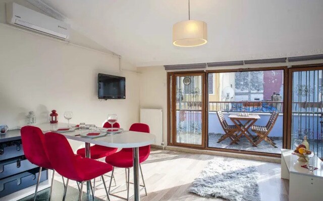 Taksim Nacre Suite
