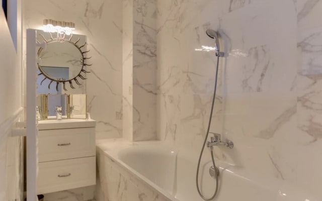 Stylish, and Spacious Apartment - Champs-elysées