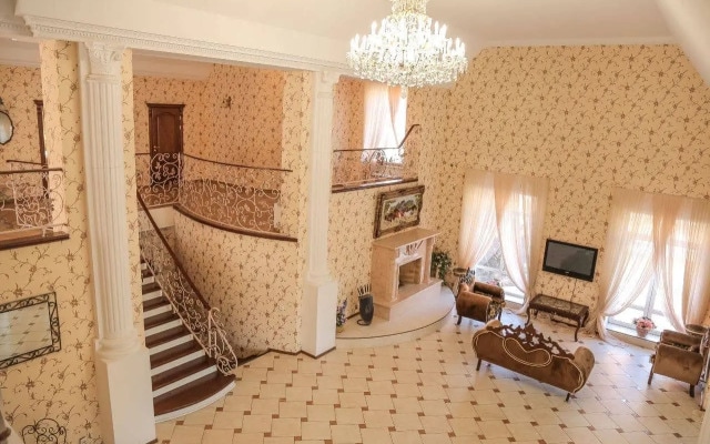 Villa Fler (Вилла Флер)