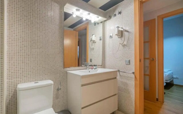 Modern and bright apartment in Eixample 5-1