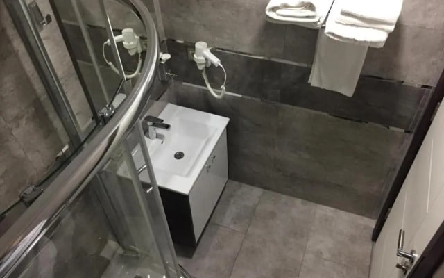 Petrol-İş İstanbul Misafirhanesi
