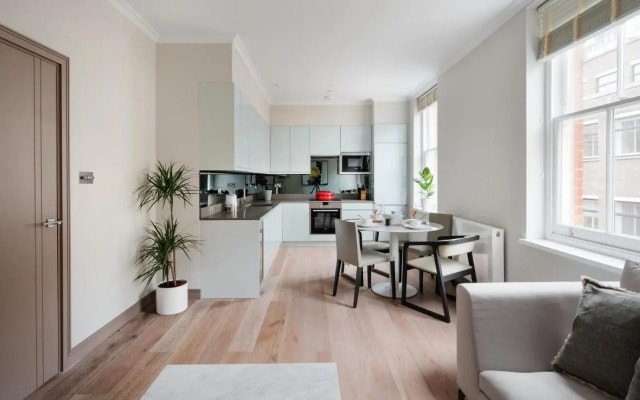 Cosy Two Bedroom Apartment in Holborn
