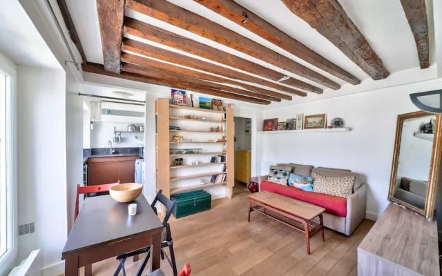 Charming 2 Room Apartment - Paris