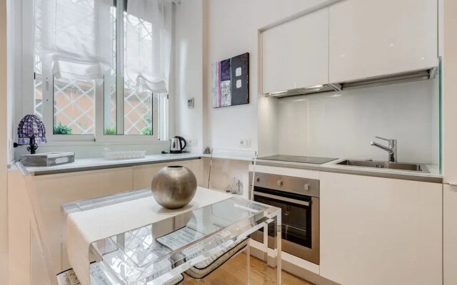 Rental In Rome Prati Suite