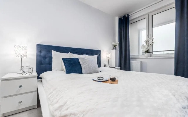 Apartments Golden Warsaw by Renters