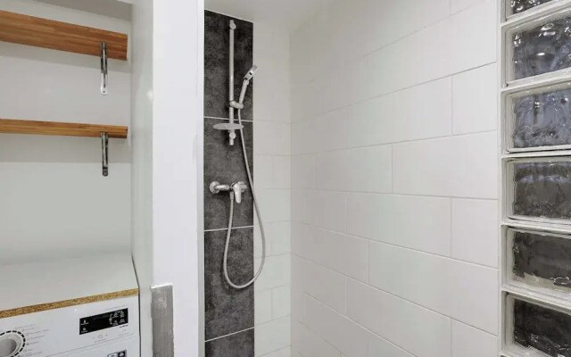 Cozy Apartment - 3br/8p - Musee de La Poste