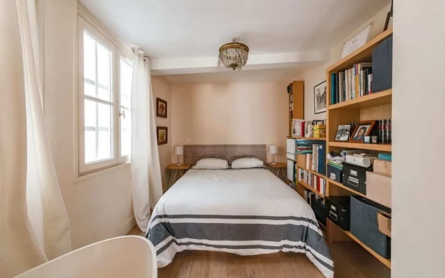 Beautiful Designer Apartment With a Stamp - Marais