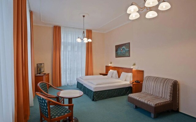 Hotel-Sanatorium Westend
