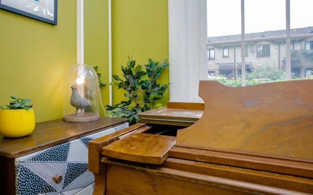 Stylish Deptford 2 Bed Apartment