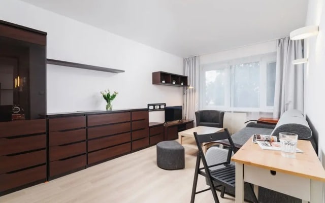 Apartment Warsaw Podlesna by Renters