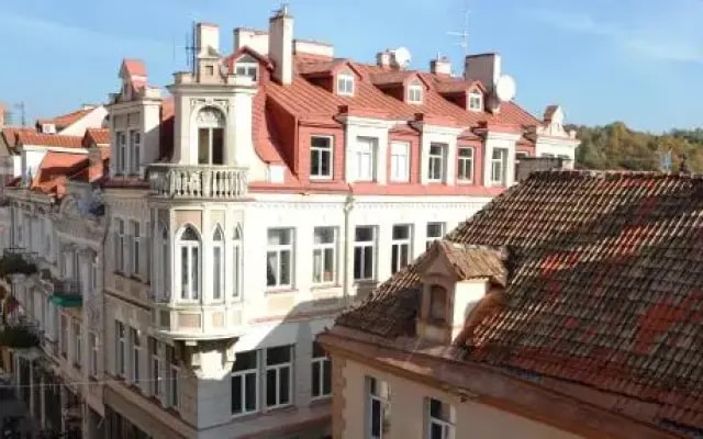Beausejour Apartments