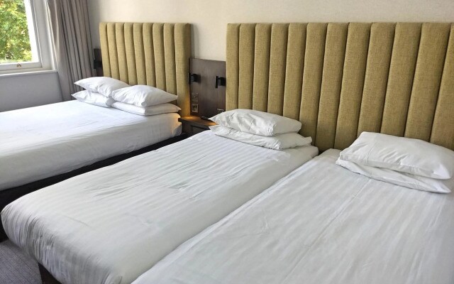 Garden Court Hotel