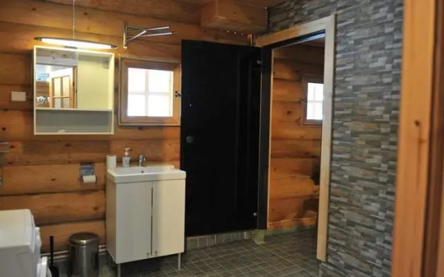 Aurora Cabins