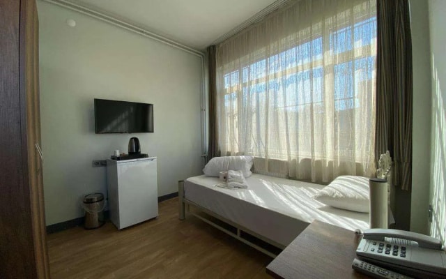 Ferah Otel