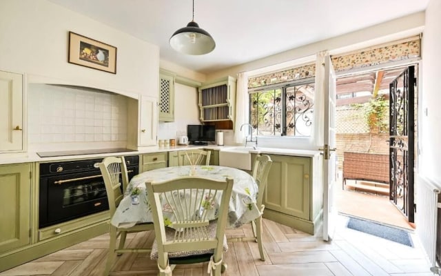 bloomrooms - Knightsbridge