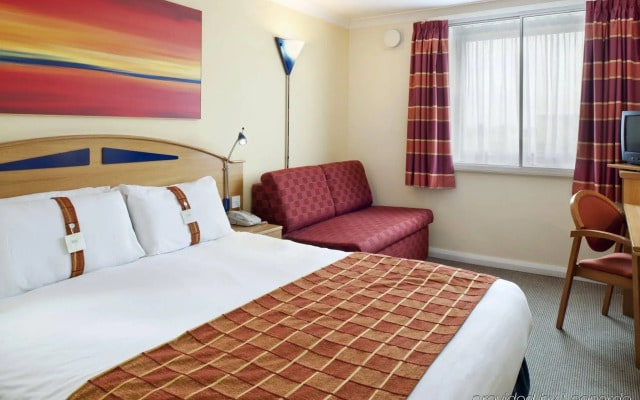 Holiday Inn Express East Midlands Airport by IHG