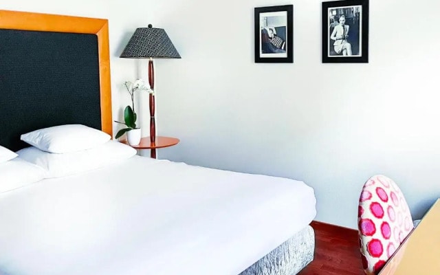 Anna Hotel