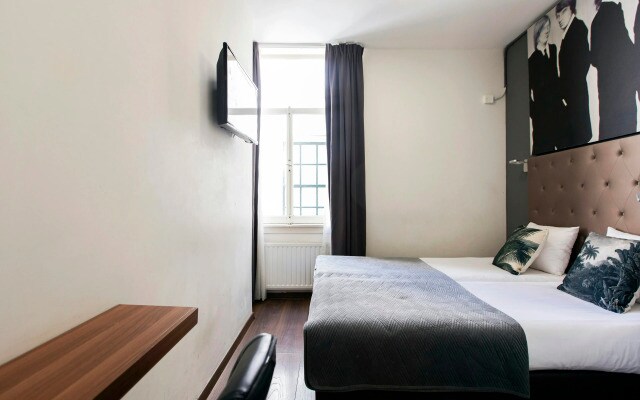 Quentin Leidse Square Hotel