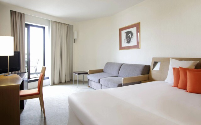 Отель Novotel Paris Les Halles