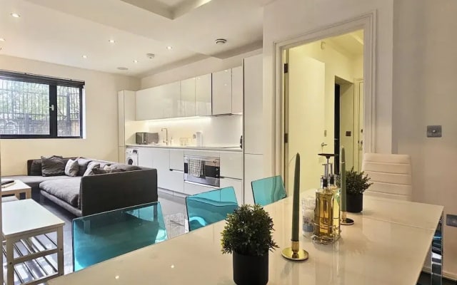 Brick Lane House