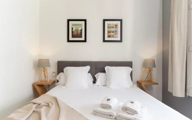 Esplendido Apto de 3 Habitaciones con Terraza