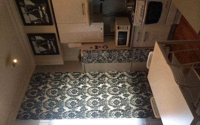 Hostel na Karetnom 17