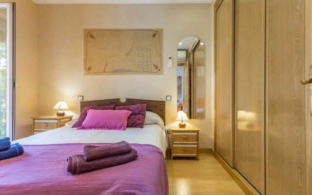 Downtown Apartment - Atocha-Station & Parking