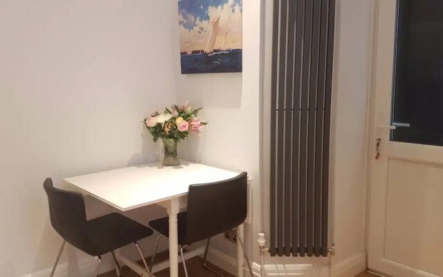 Kilburn Mansion Block Flat