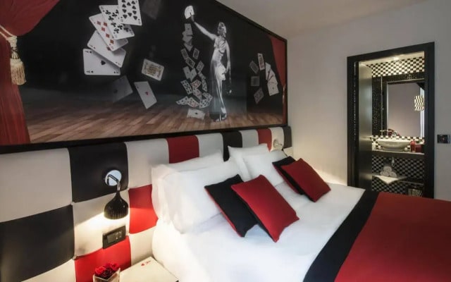 Hotel Splendor Elysees