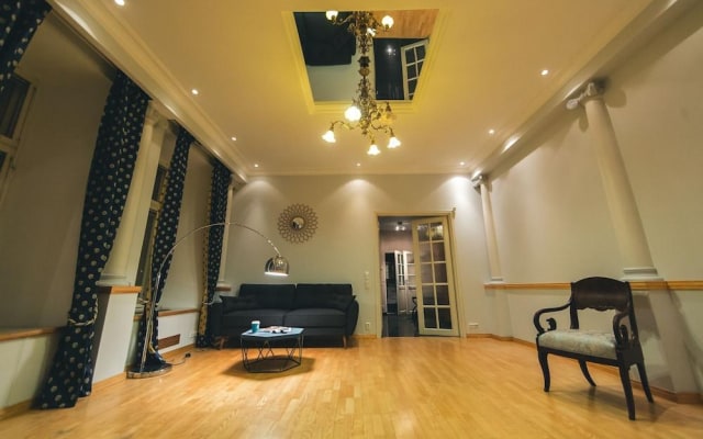 Safe Haven / Naberezhnaja reki Mojki 31 — Apart-otel'