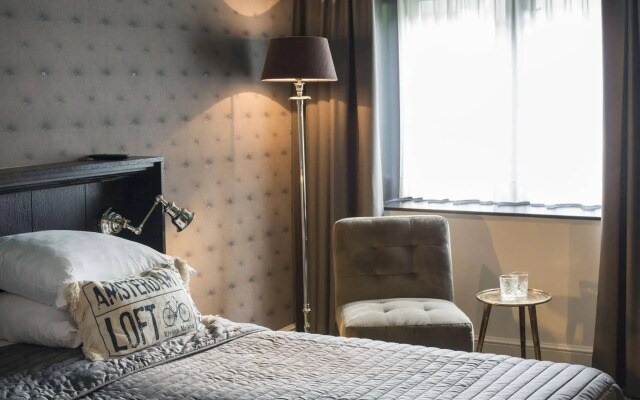 S&A Vondel Park Hotel