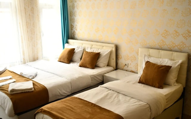 Ada  Apart Hotel