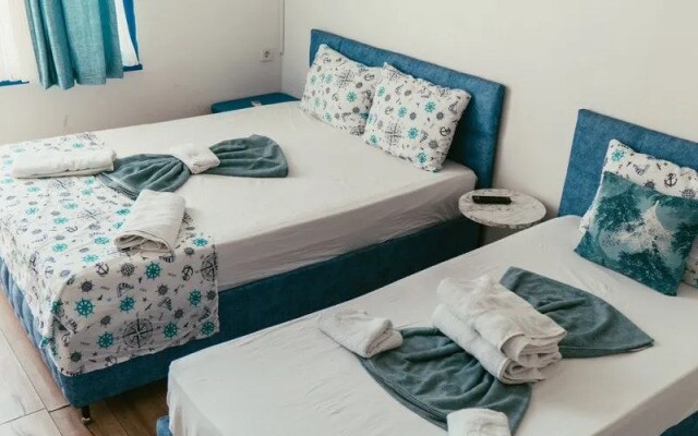 Simirna Sahil Otel