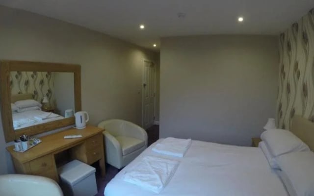 George Hotel
