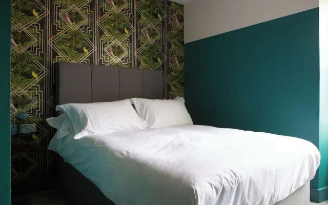 The Crown Rooms