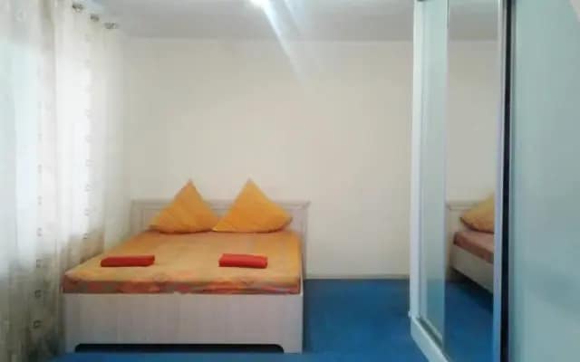 Metro Oktyabr'Skaya Apartments