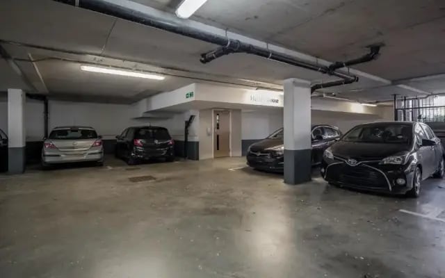 Luxury Apartment Close to London Heathrow and Stockley Park