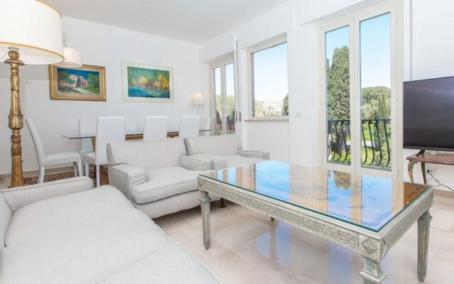 Rental In Rome Colosseum View Luxury Apartment