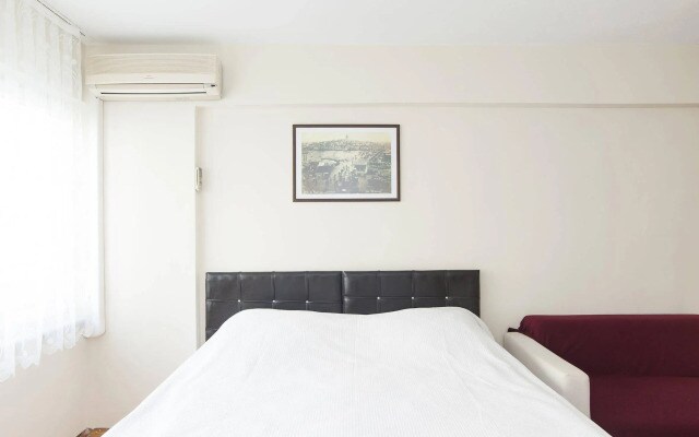 Roncalli Park Suites