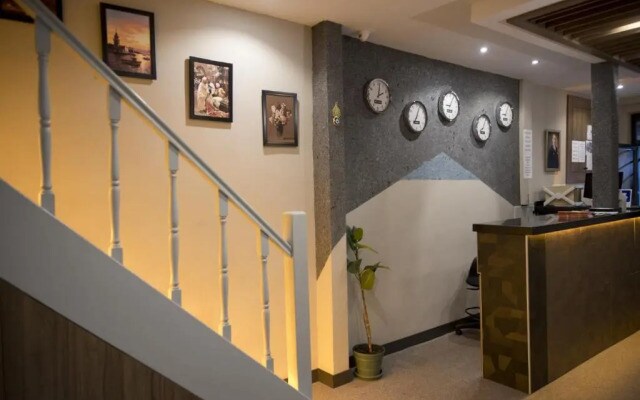 La Vida Hotel