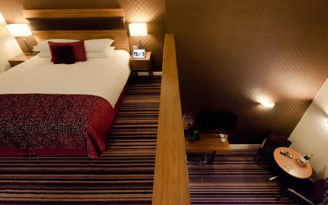 Leopold Hotel