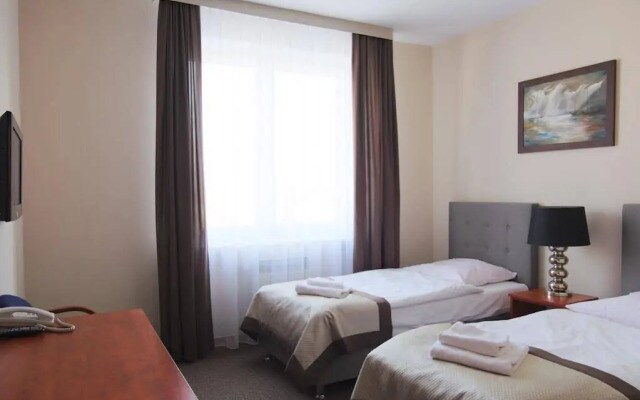 Mrowka Centrum Konferencyjno Apartamen