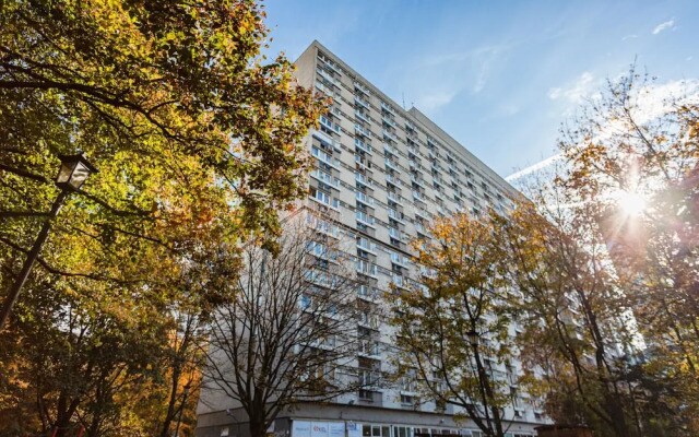 Business Apartment Grzybowska by Renters
