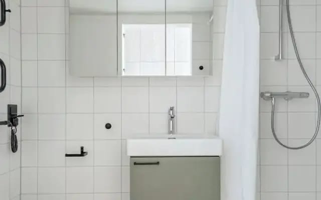 P-ONE Apartments Self Check-in