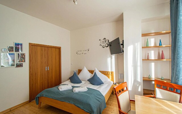 Bright Ruterra Apartment in the Heart of Prague