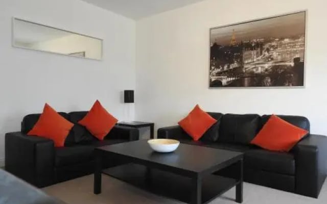 Princes Dock Chambers 7
